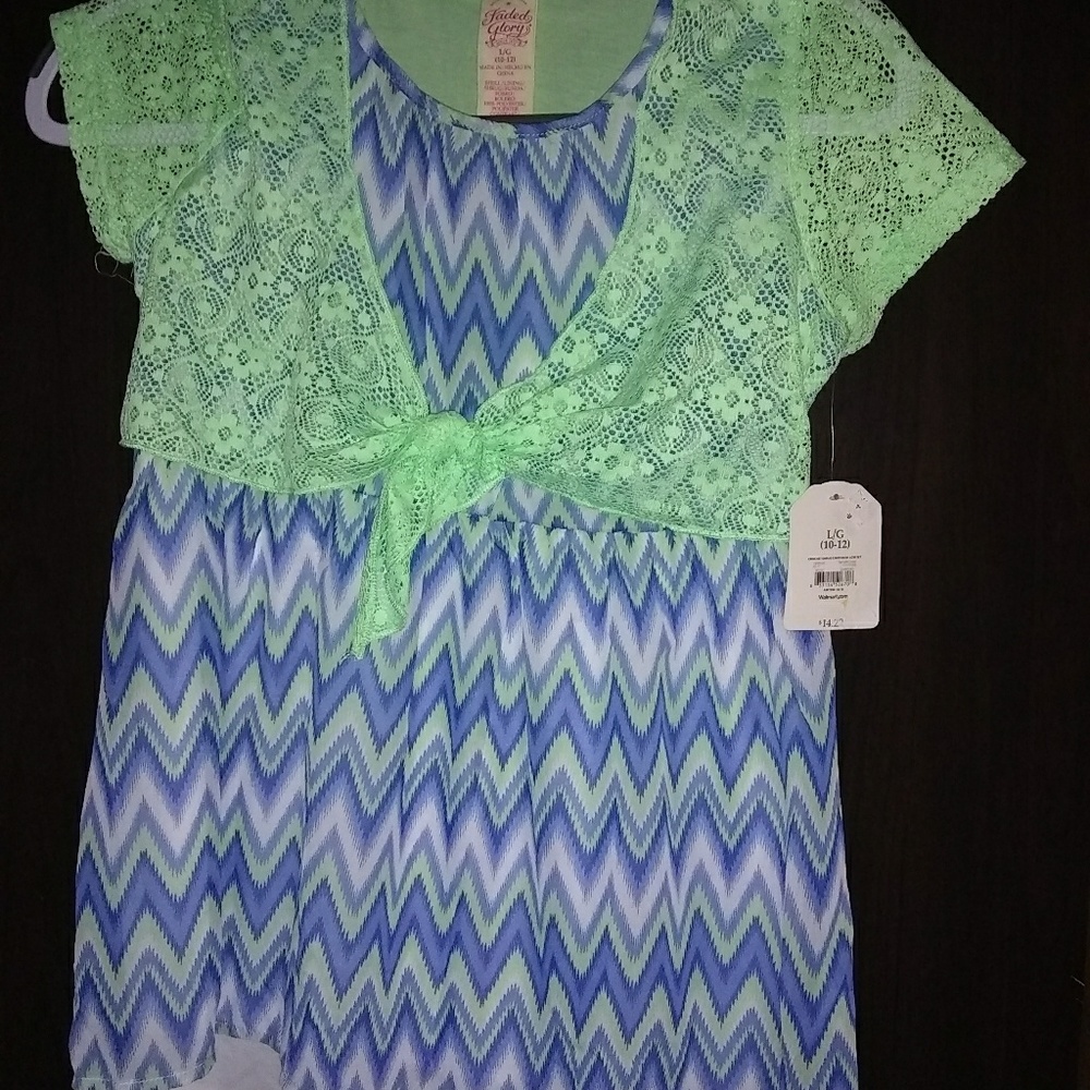 Girls dress